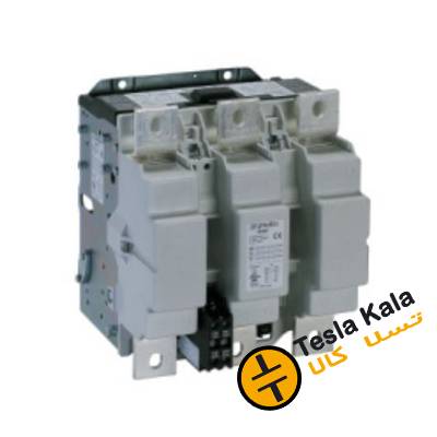 کنتاکتور، 550 آمپر، 315 کیلووات، 220 VAC ، برند RK اتحادیه اروپا CNM 550 22 کنتاکتور، 550 آمپر، 315 کیلووات، 220 VAC ، برند RK اتحادیه اروپا CNM 550 22